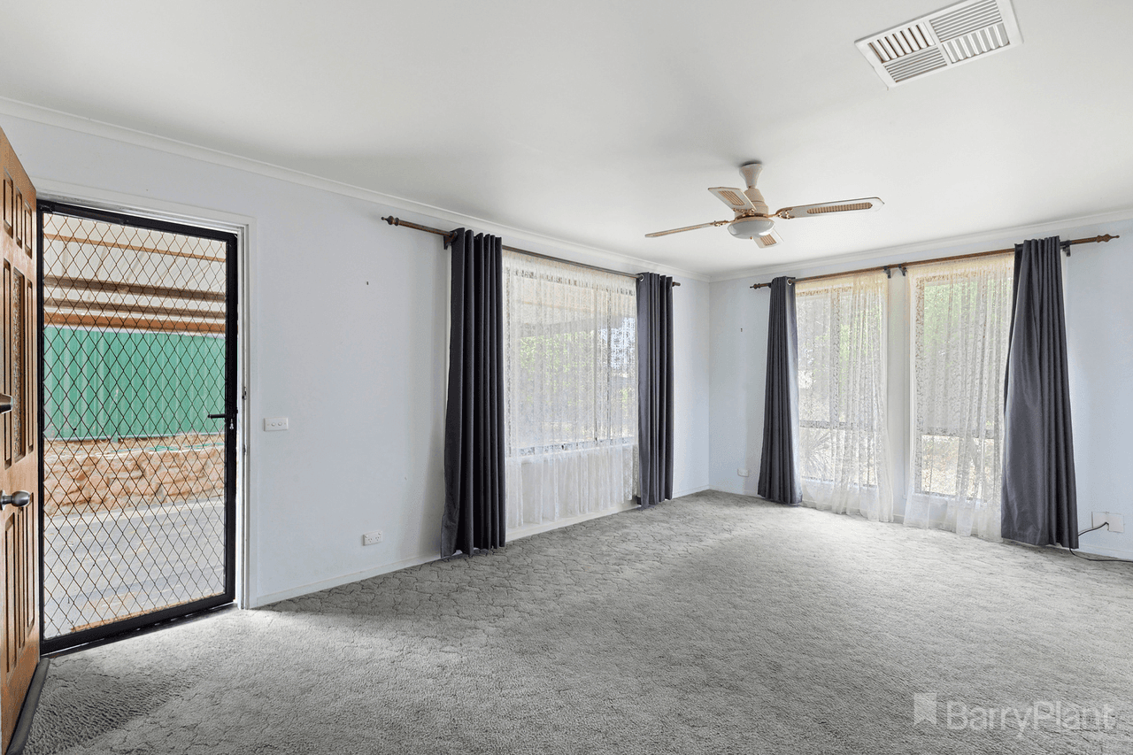 8 Elm Street, Eaglehawk, VIC 3556