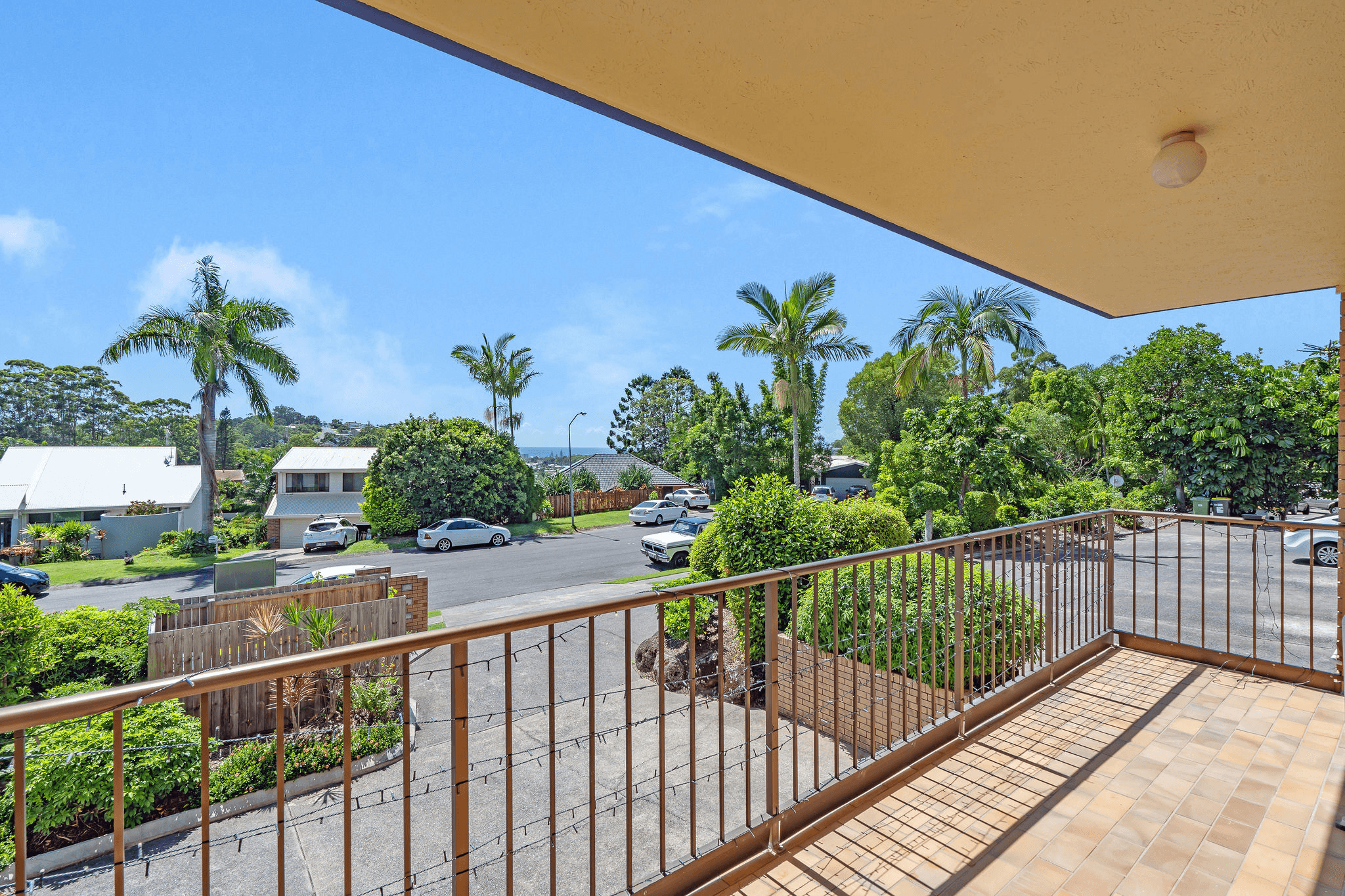 2/31 Alinjarra drive, TUGUN, QLD 4224