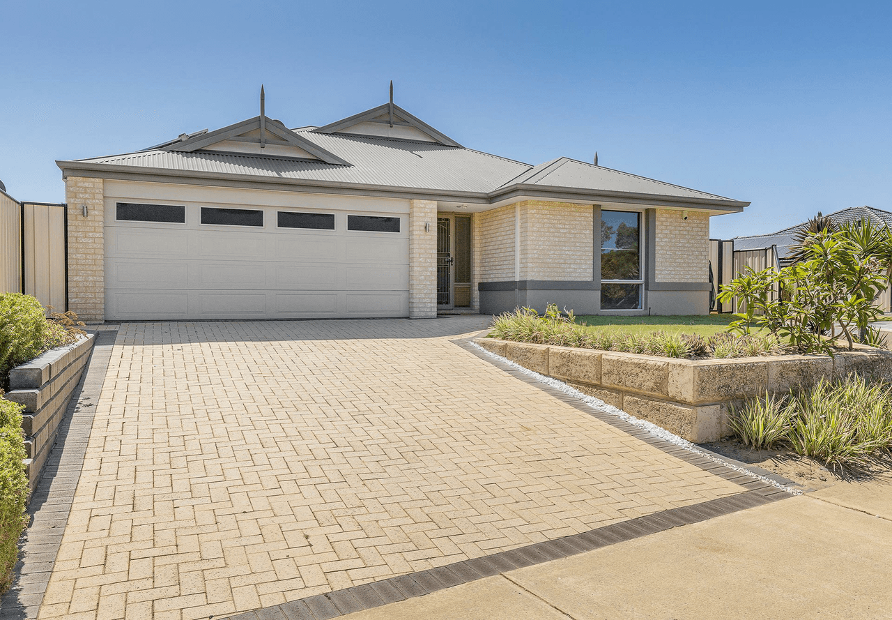 12 Orange Grove Boulevard, CLARKSON, WA 6030