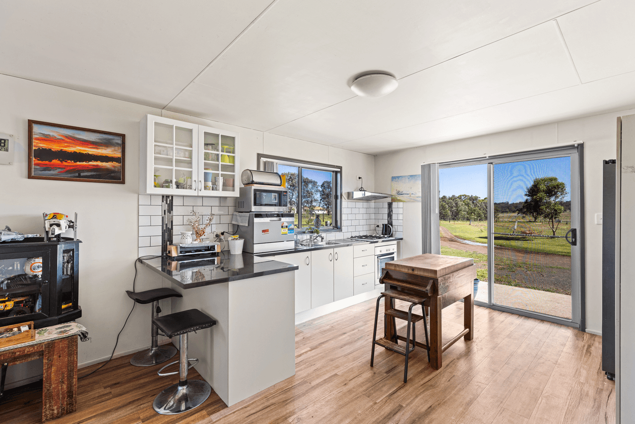 393 Tonschecks Road, GOOMBUNGEE, QLD 4354