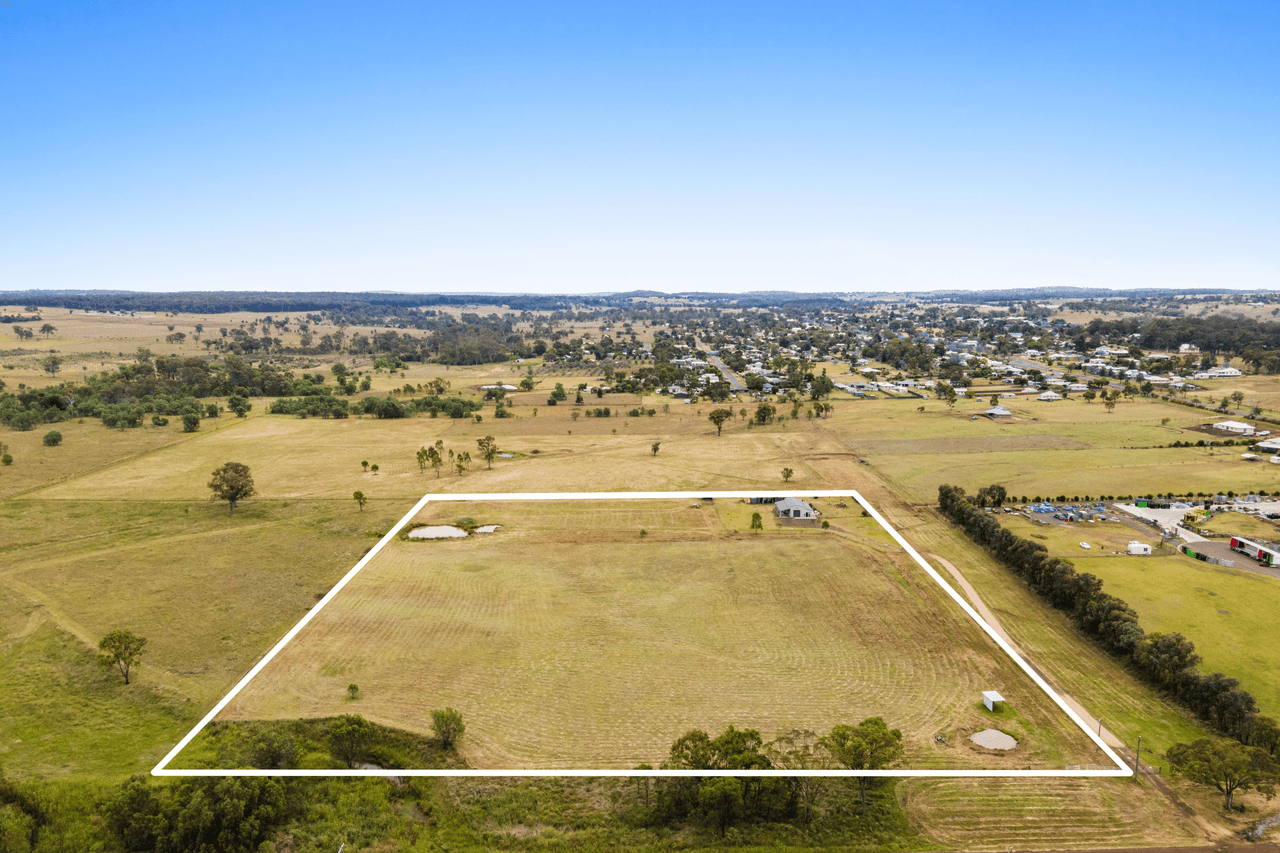 393 Tonschecks Road, GOOMBUNGEE, QLD 4354