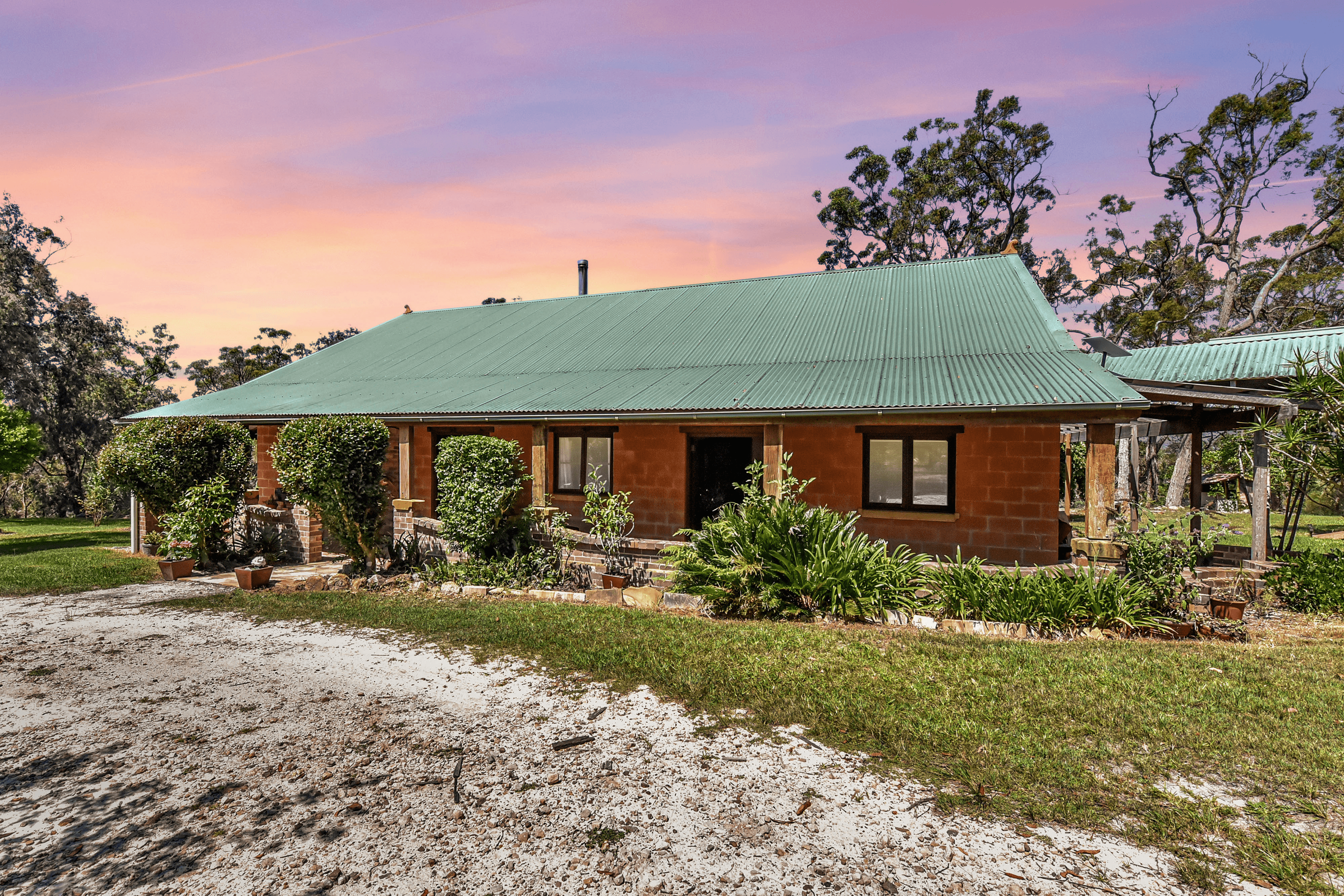 5599 George Downes Drive, Bucketty, NSW 2250