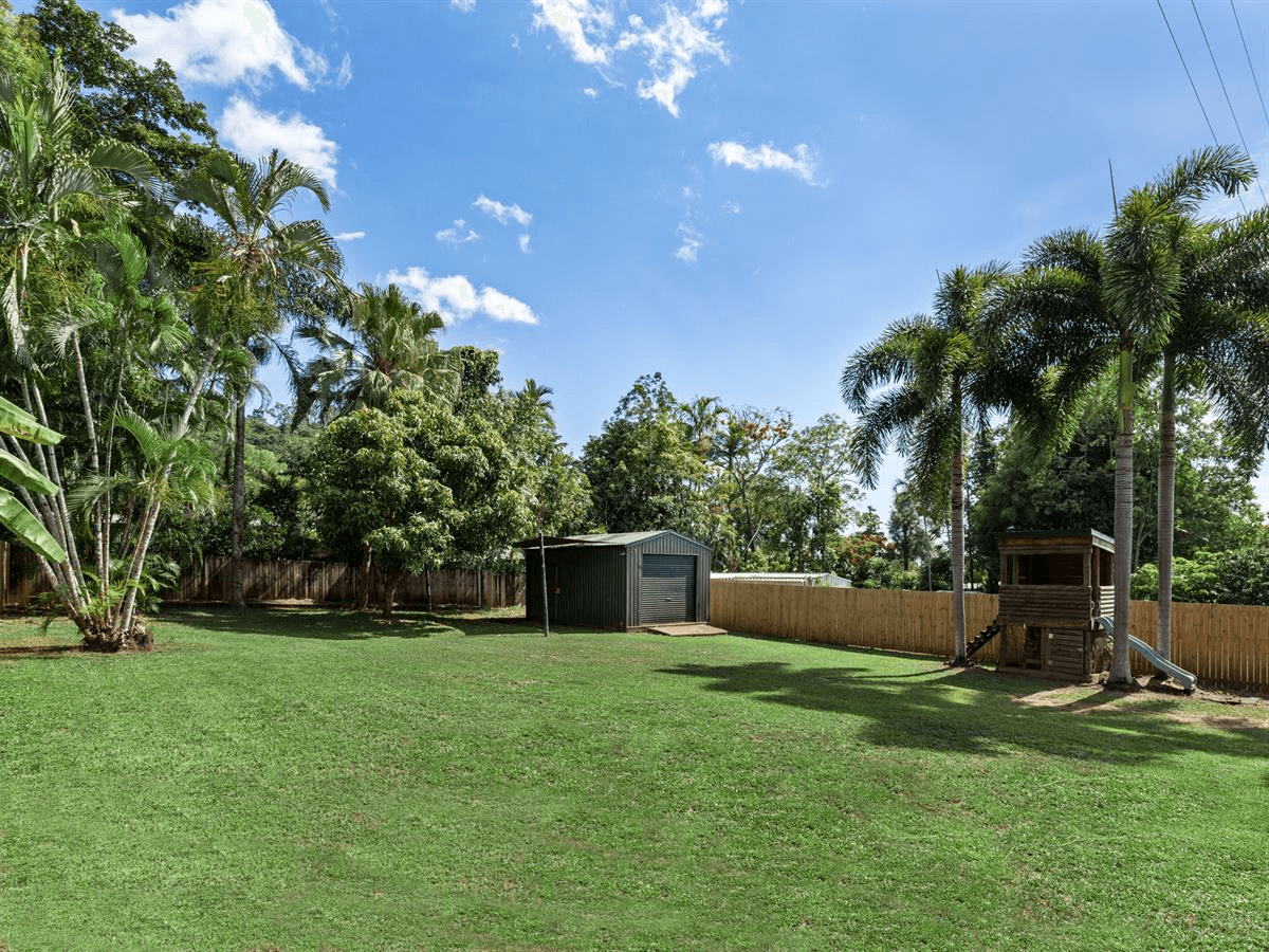 33 Carramar Crescent, Caravonica, QLD 4878