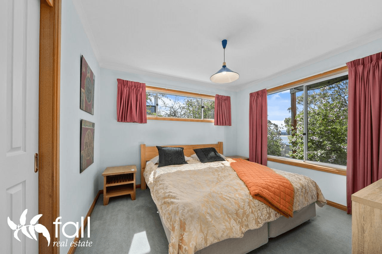 3 Layete Street, DODGES FERRY, TAS 7173