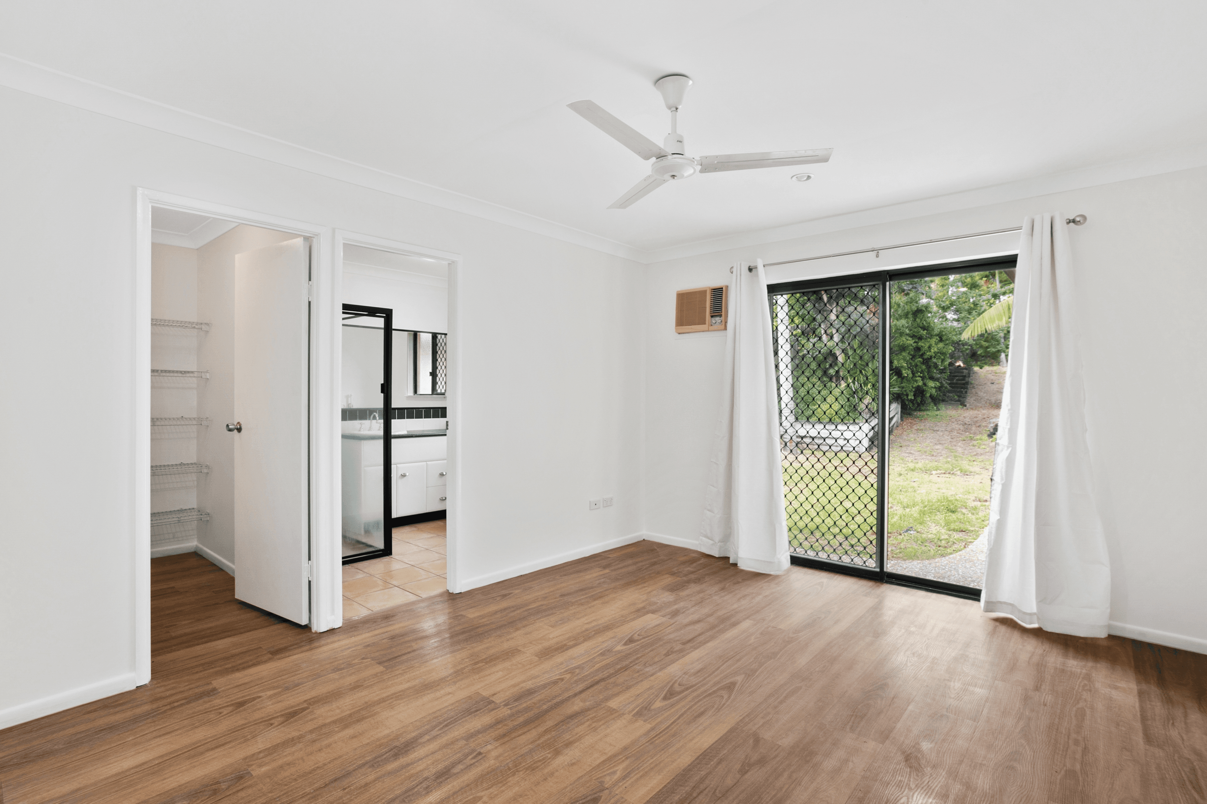 312 Denham Street, The Range, QLD 4700