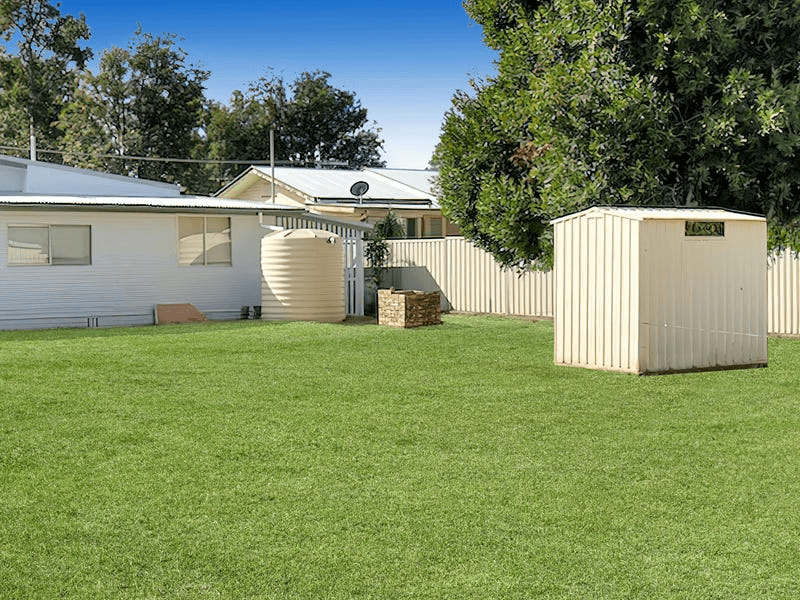 20 Barber Street, CHINCHILLA, QLD 4413