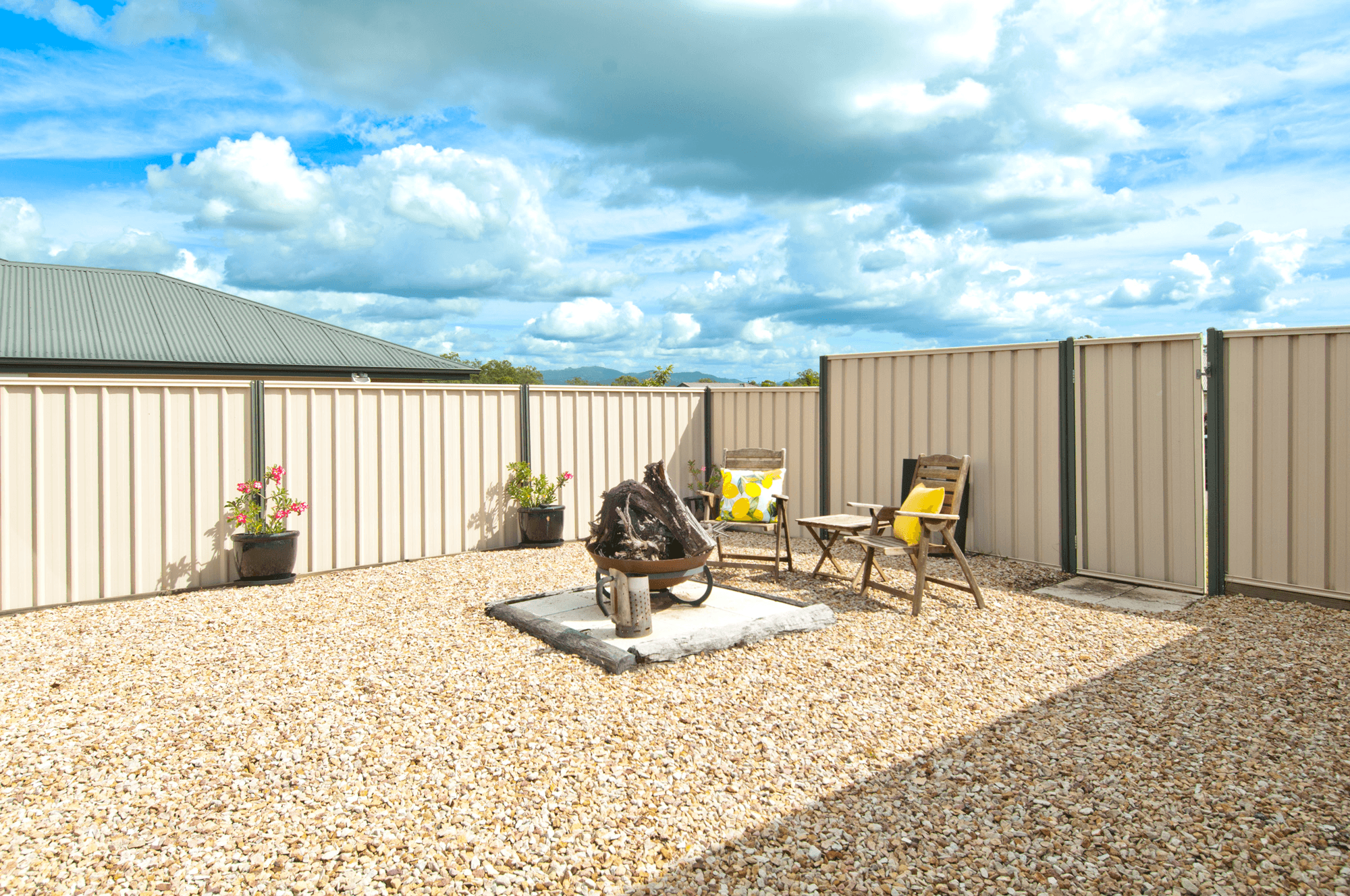 2-4 Kenross Close, GLENEAGLE, QLD 4285