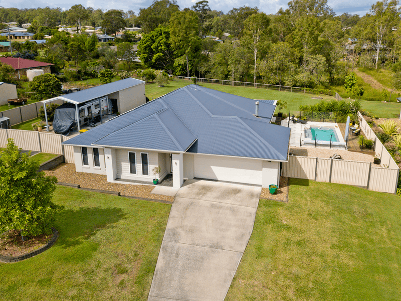 2-4 Kenross Close, GLENEAGLE, QLD 4285