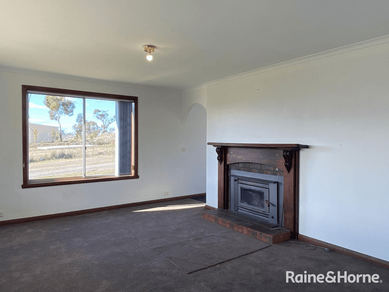 40 Kennedy Drive, CAMBRIDGE, TAS 7170