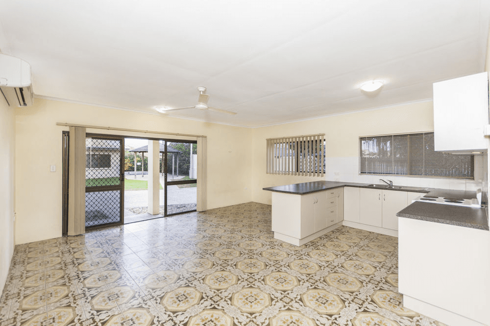 1/193-195 Spence Street, BUNGALOW, QLD 4870