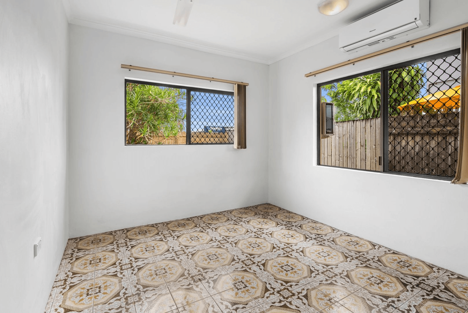 1/193-195 Spence Street, BUNGALOW, QLD 4870