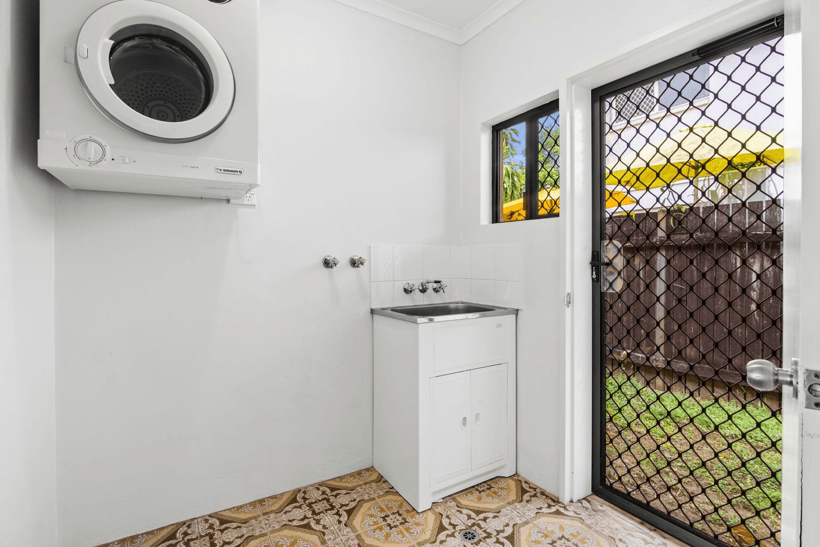 1/193-195 Spence Street, BUNGALOW, QLD 4870