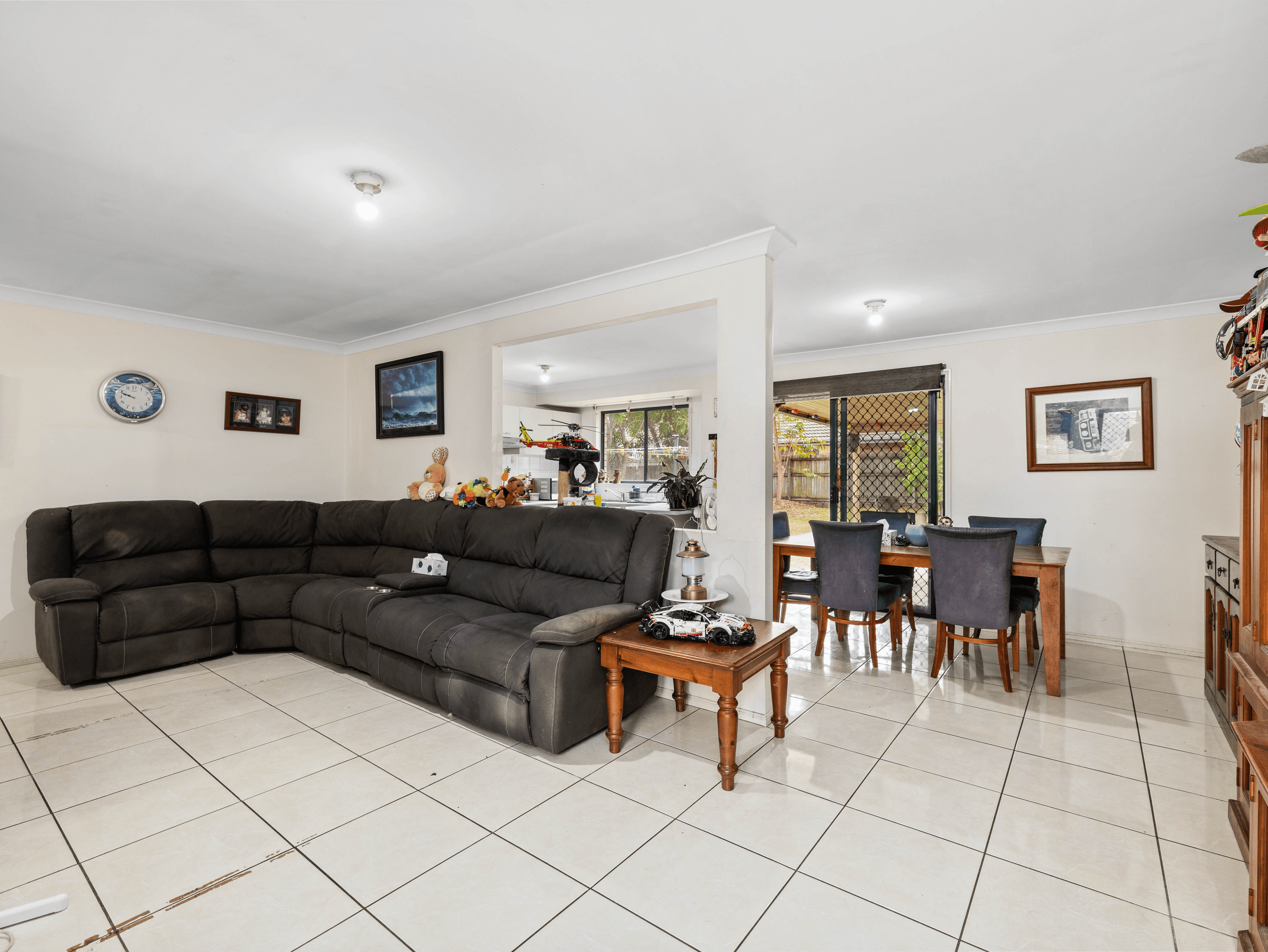 100 Addison Road, CAMIRA, QLD 4300