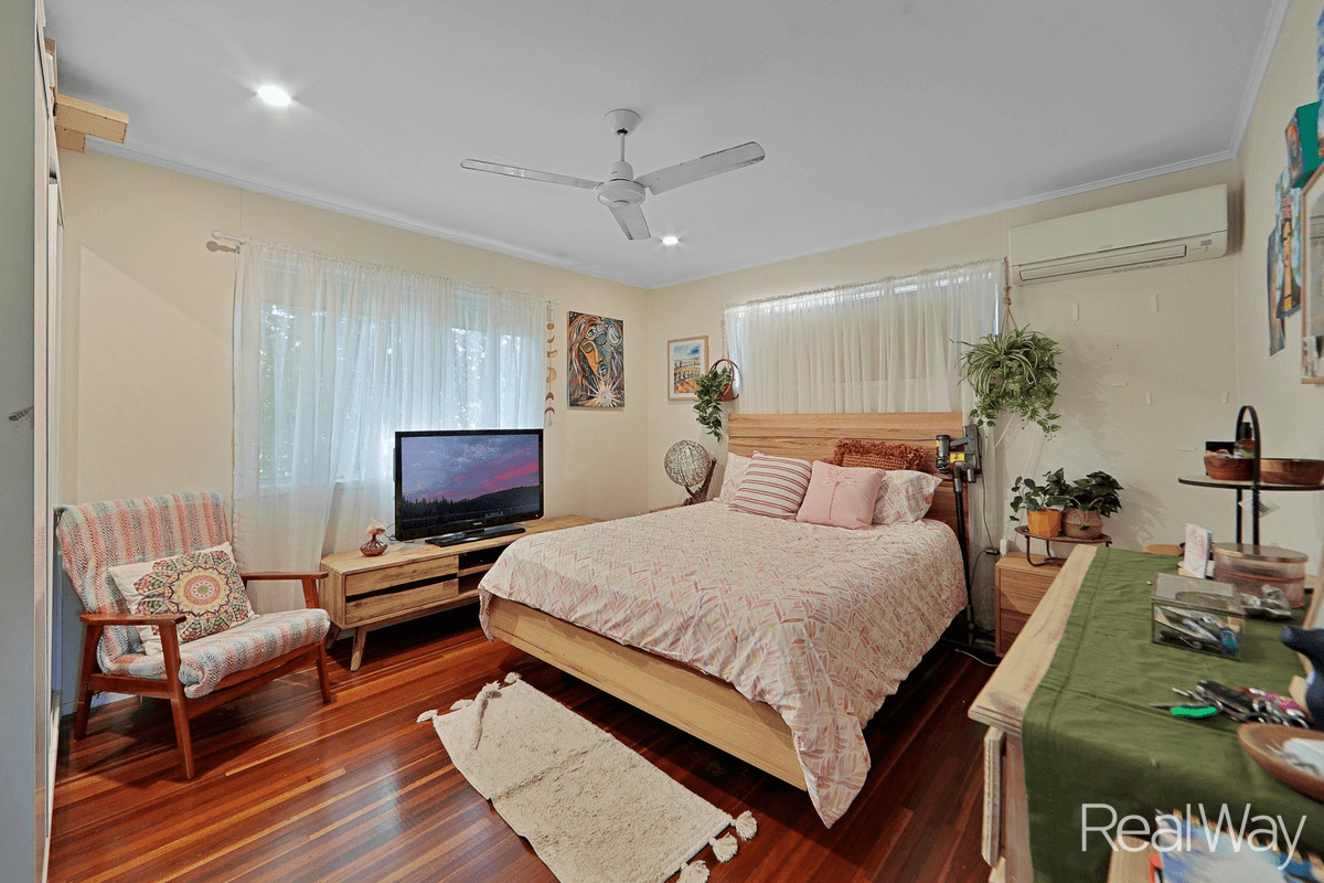 31 Mcveigh Street, Kepnock, QLD 4670