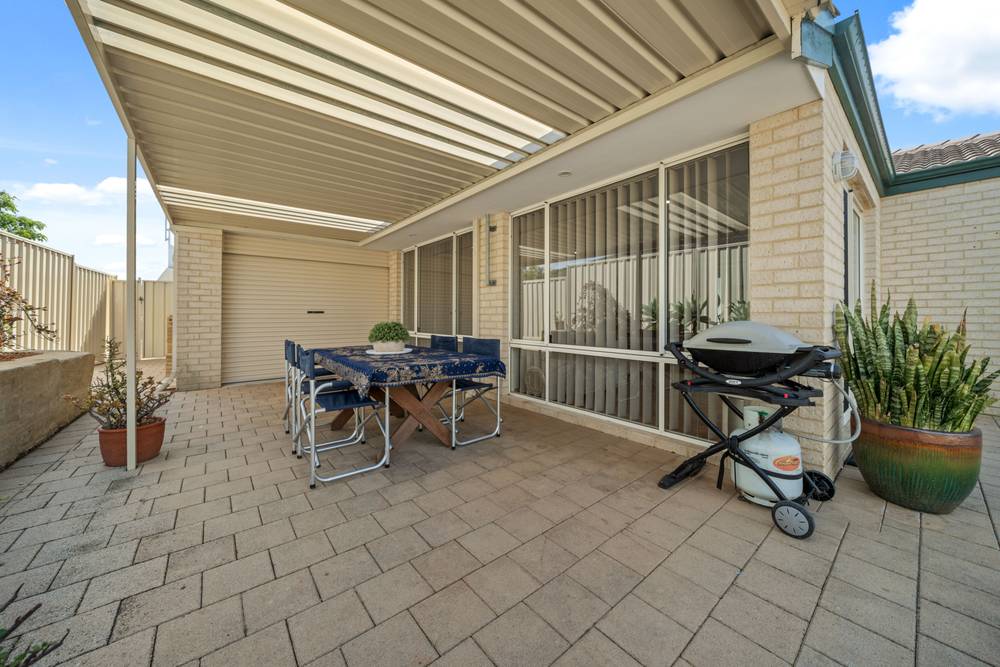 5 Kurrajong Boulevard, Banksia Grove, WA 6031