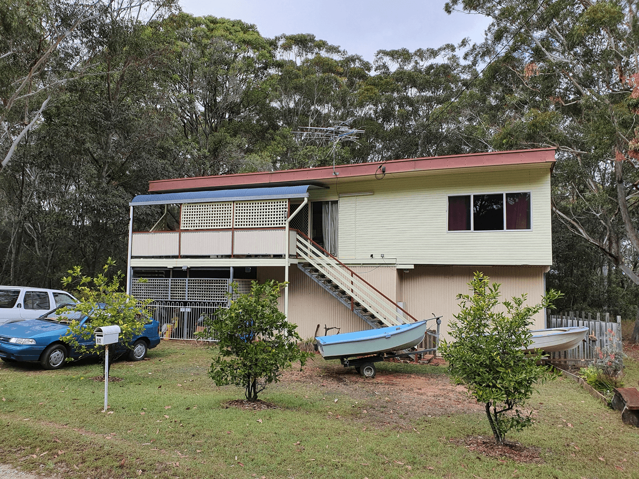 62 Tahlin Dr, Russell Island, QLD 4184