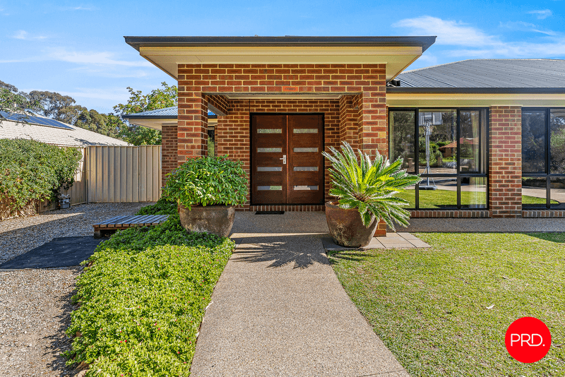 5 Bedarra Court, MAIDEN GULLY, VIC 3551