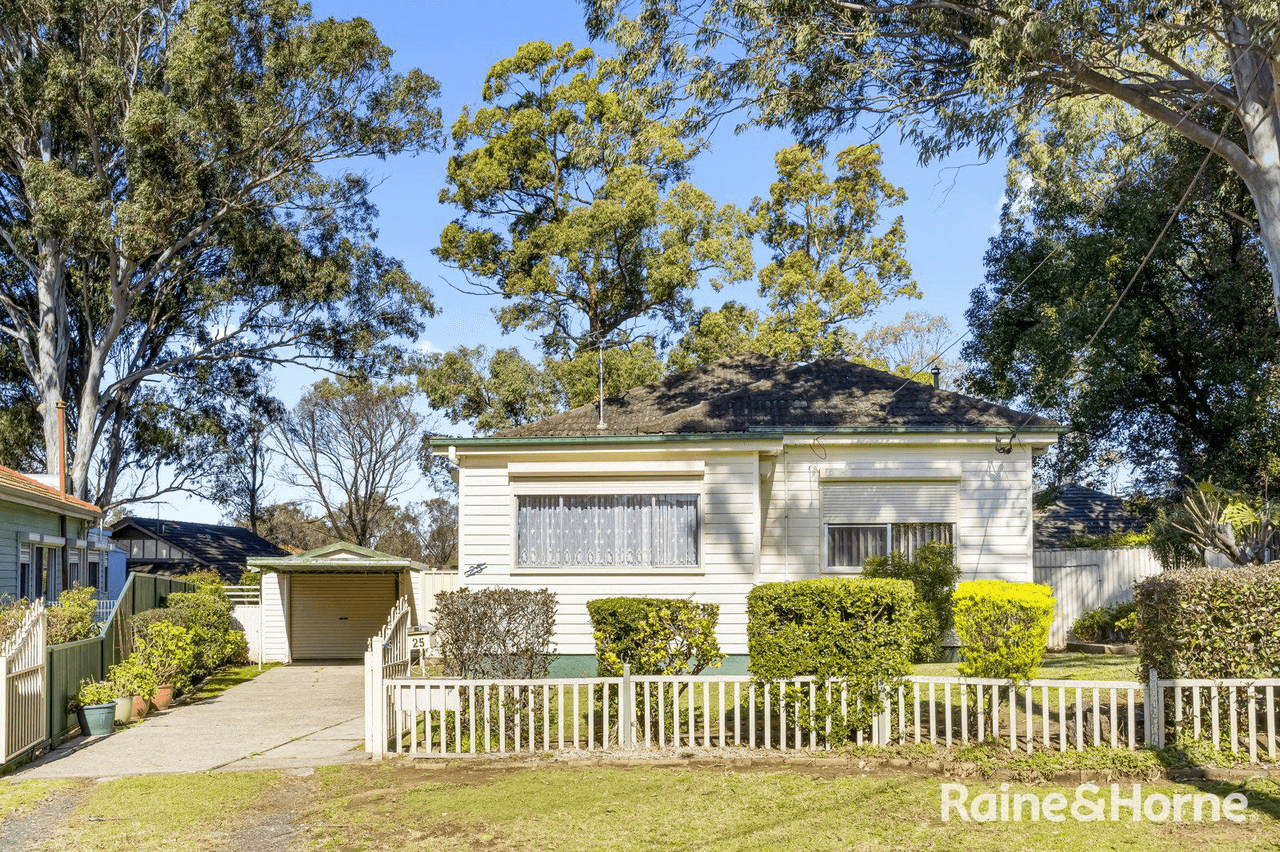 25 Phillip Avenue, CABRAMATTA, NSW 2166