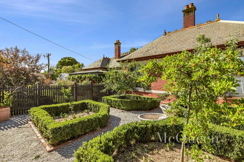 13 Langley Street, KYNETON, VIC 3444