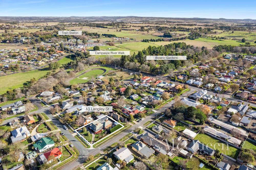 13 Langley Street, KYNETON, VIC 3444