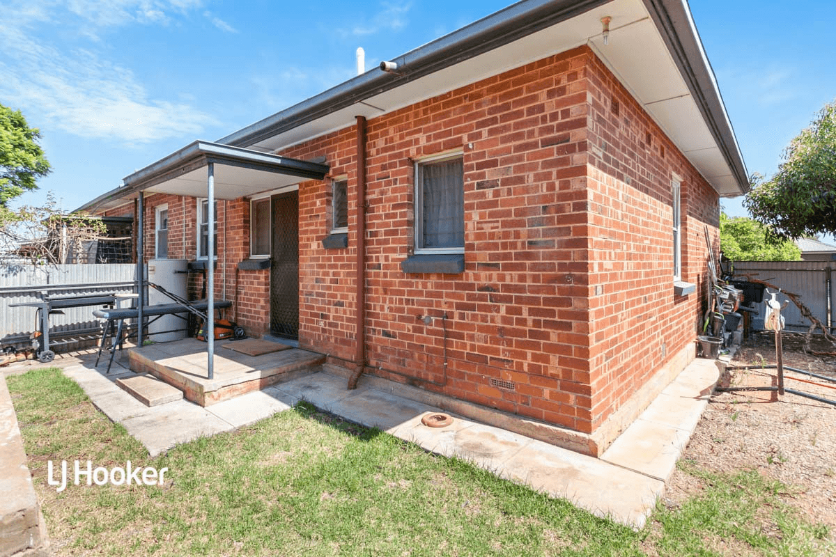 16 Stakes Crescent, ELIZABETH DOWNS, SA 5113