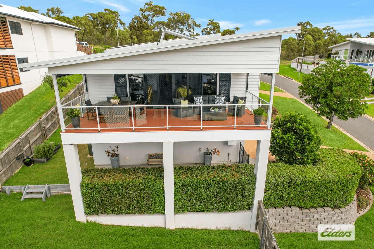 7 Scarborough Street, Lammermoor, QLD 4703