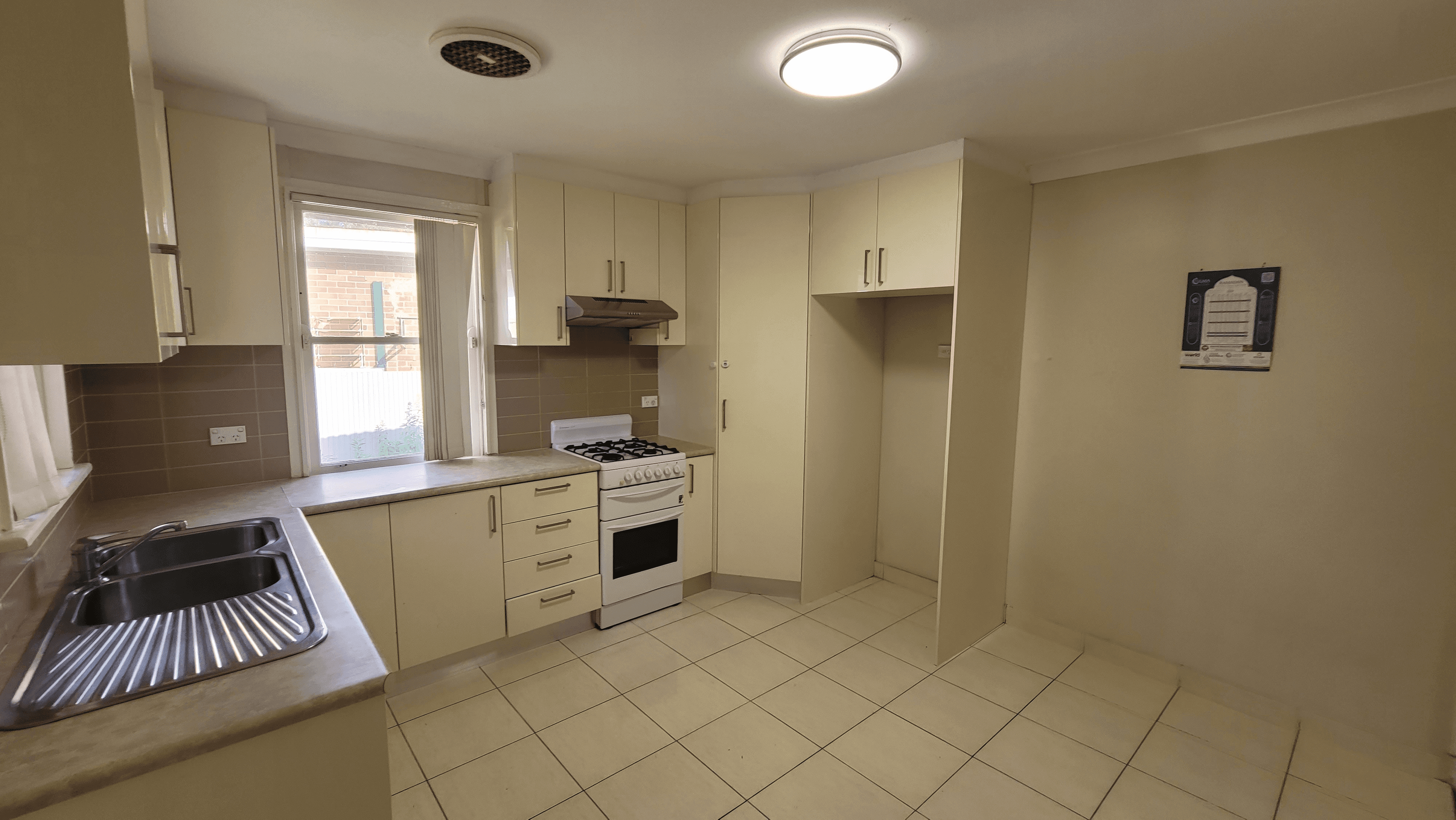 10 Cullens Road, Punchbowl, NSW 2196
