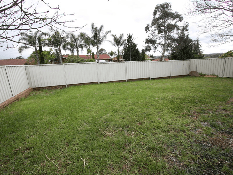 21 Chalcedony Street, EAGLE VALE, NSW 2558