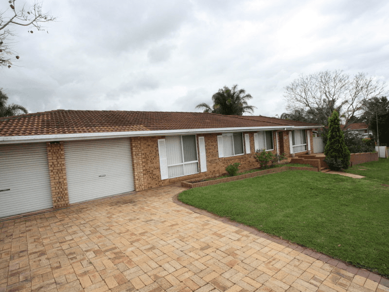 21 Chalcedony Street, EAGLE VALE, NSW 2558