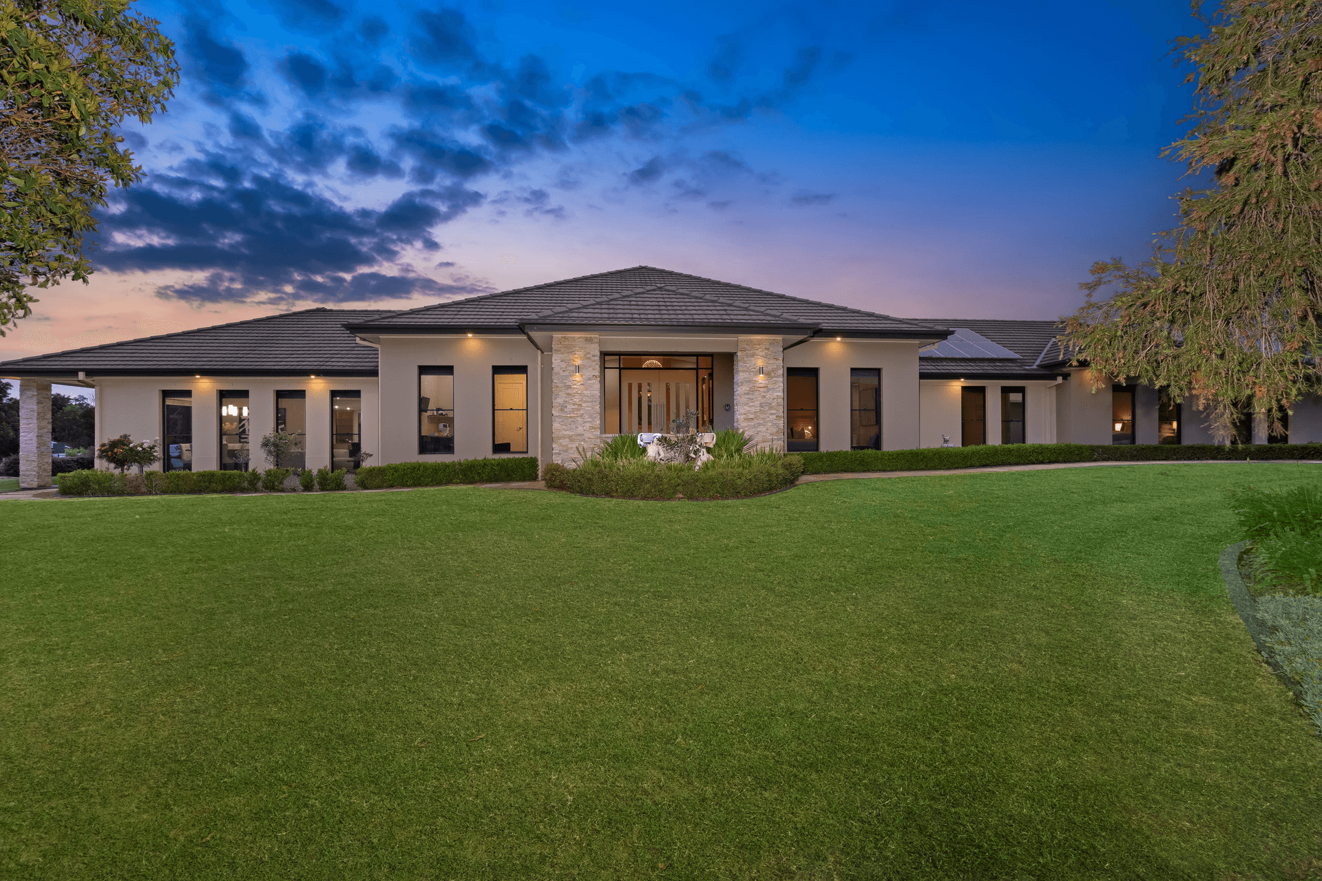 23 Portrush Crescent, Luddenham, NSW 2745