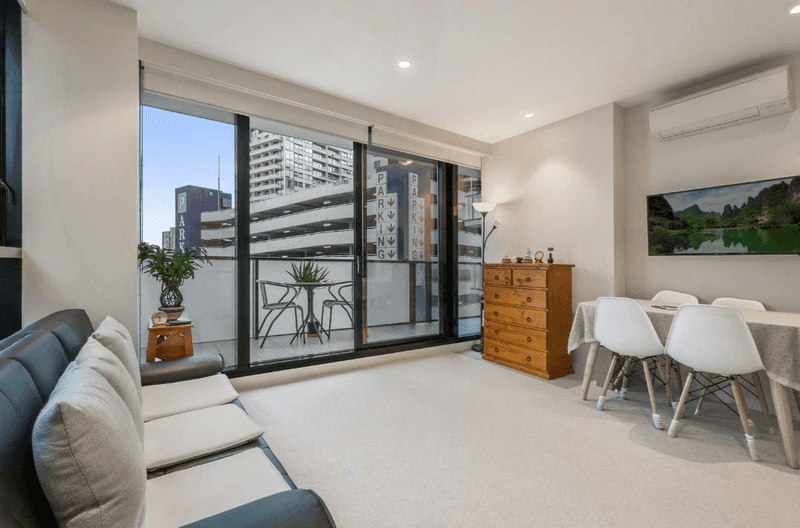 1121/8 Daly Street, South Yarra, VIC 3141