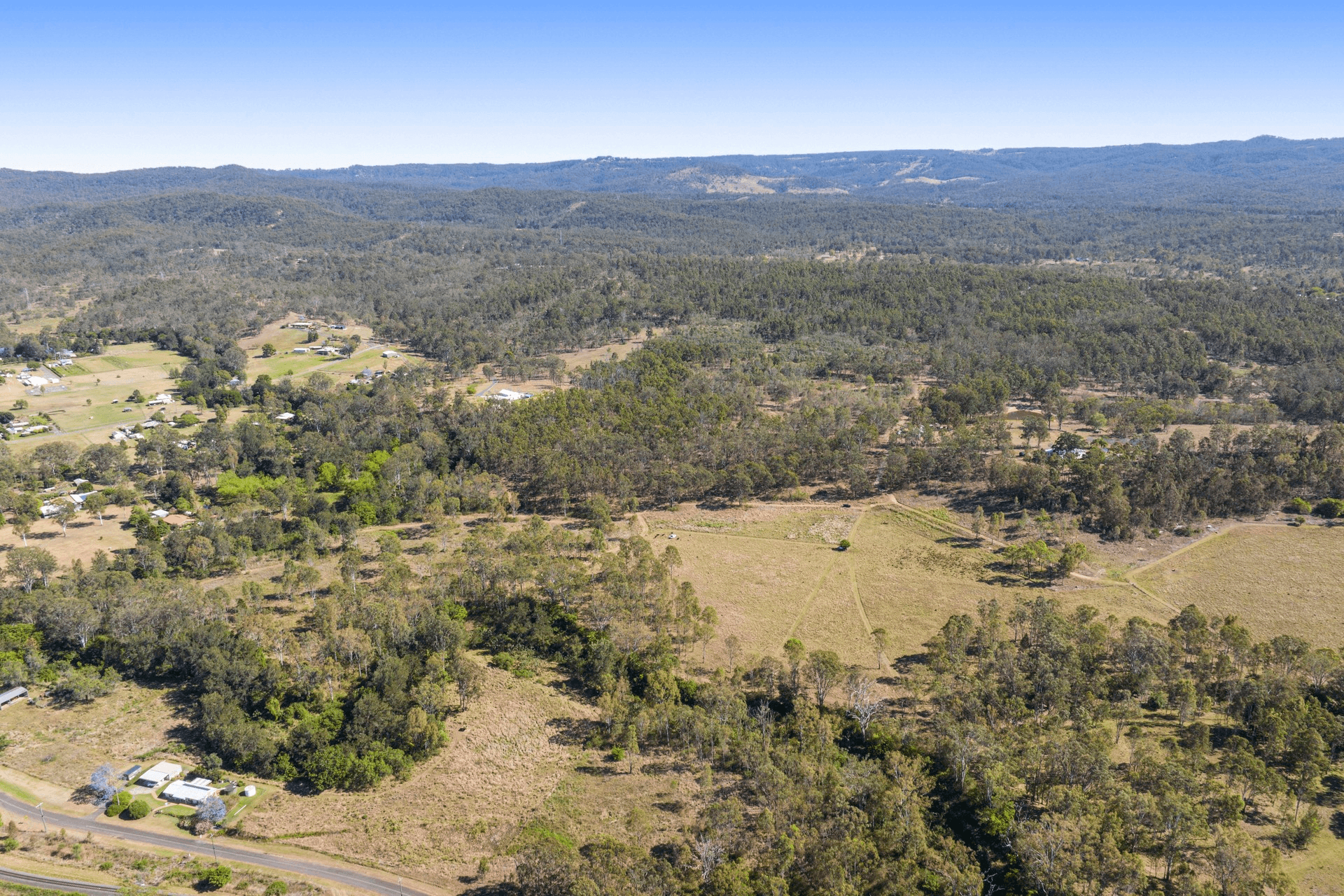 Fifteen Mile Road, Murphys Creek, QLD 4352