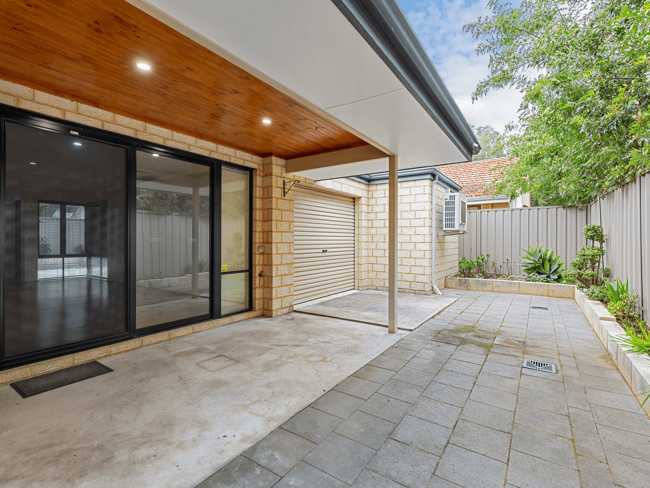 11A Hopkinson Way, WILSON, WA 6107