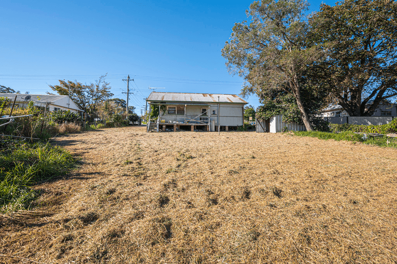 81 Remembrance Driveway, TAHMOOR, NSW 2573