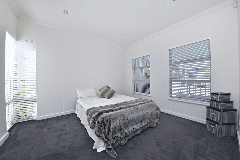 3 Torquay Pass, Mindarie, WA 6030