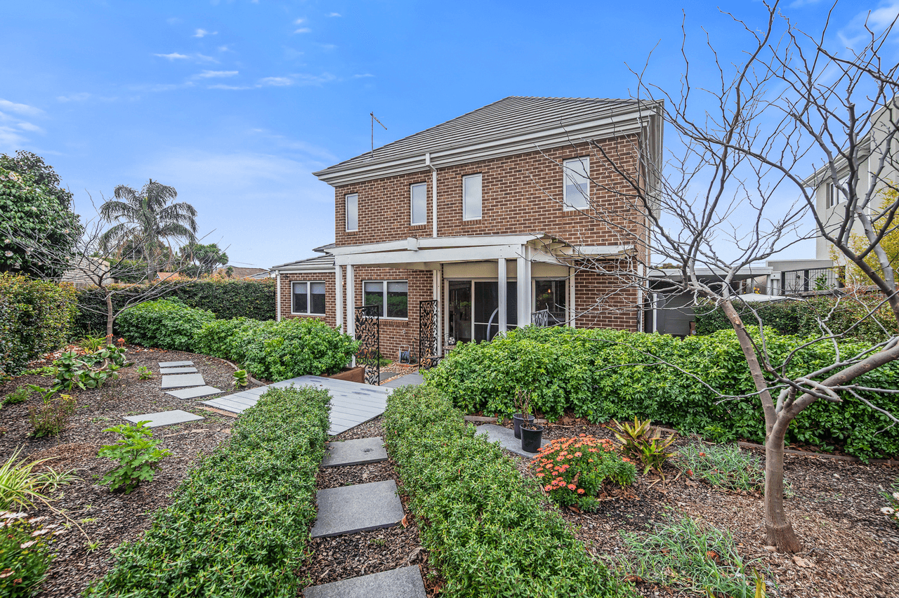 23 Doynton Parade, MOUNT WAVERLEY, VIC 3149