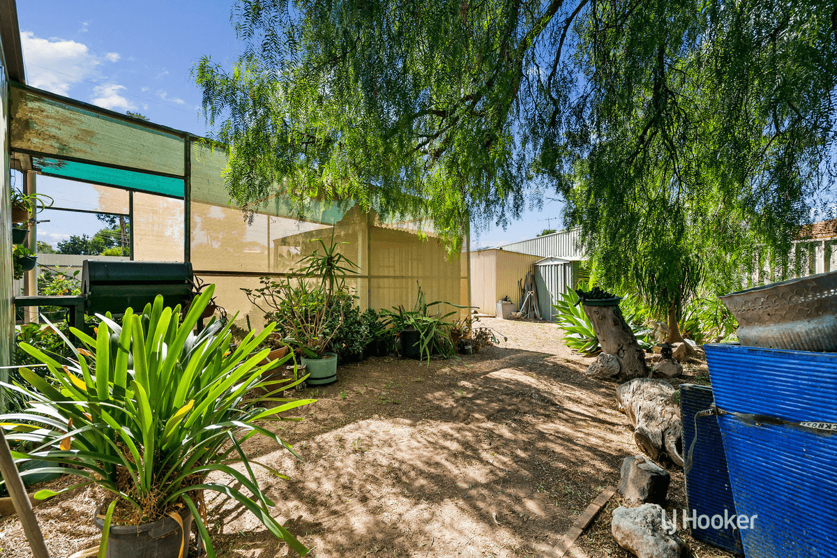 35 Carabeen Crescent, ANDREWS FARM, SA 5114