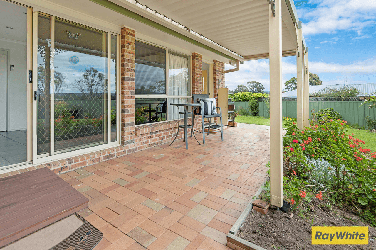 20 Craig Mostyn Place, MORUYA, NSW 2537