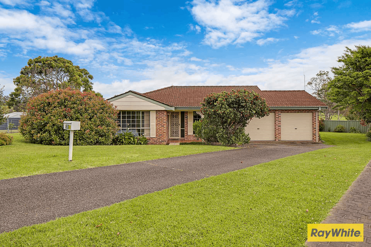 20 Craig Mostyn Place, MORUYA, NSW 2537