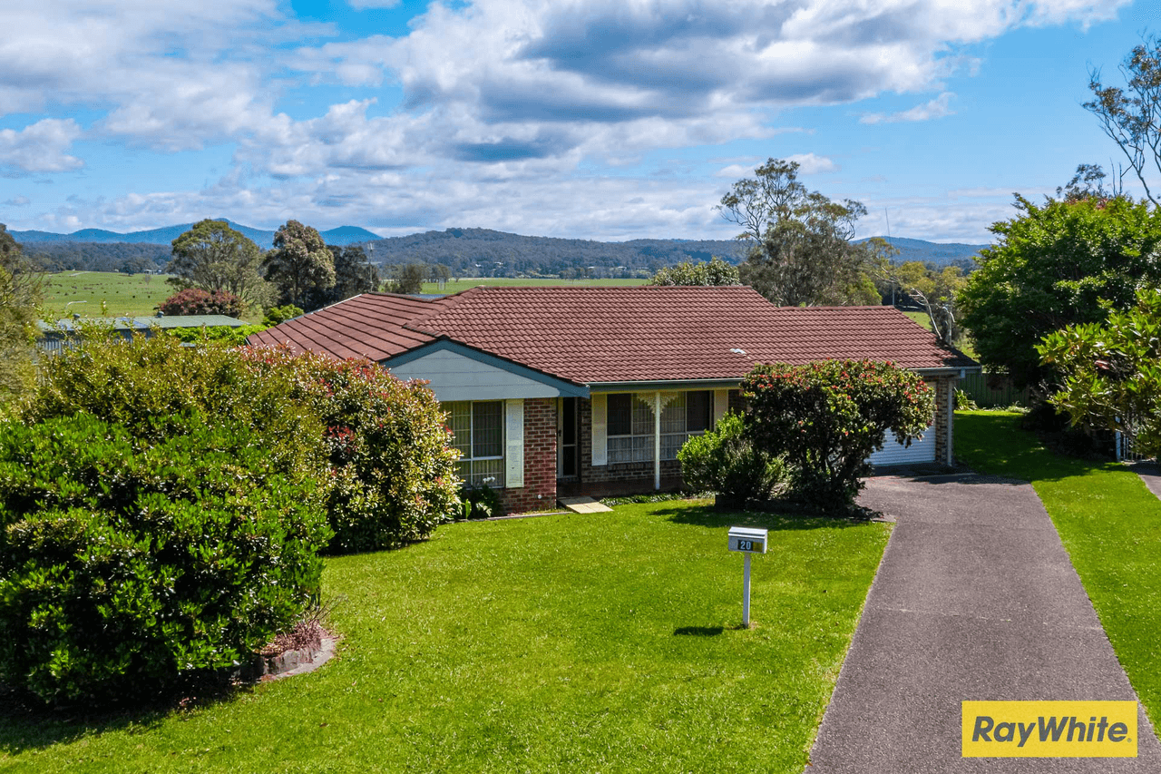 20 Craig Mostyn Place, MORUYA, NSW 2537