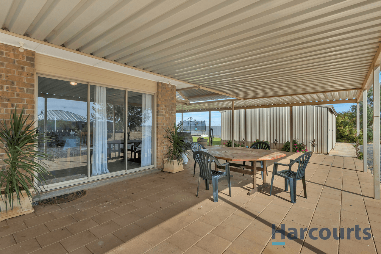 26 Racecourse Road, BALAKLAVA, SA 5461