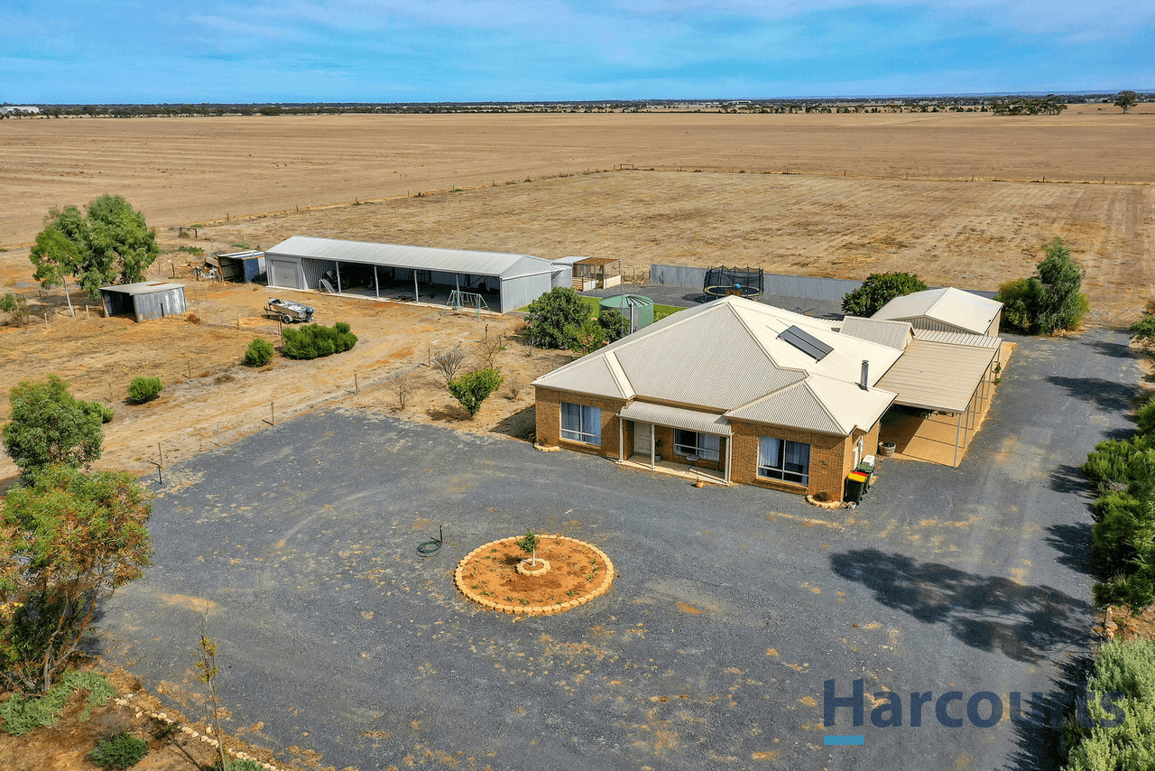 26 Racecourse Road, BALAKLAVA, SA 5461