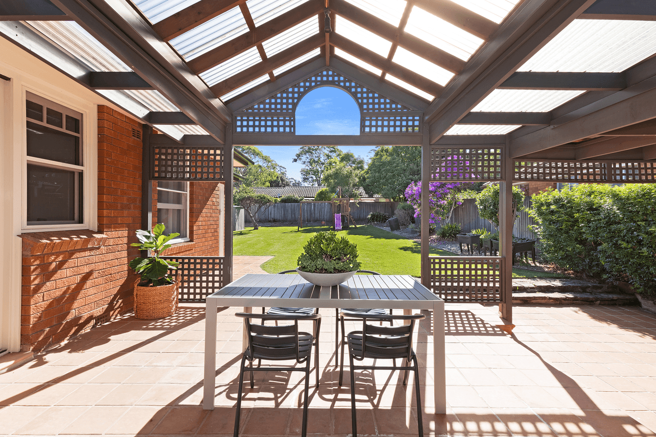 17 Gillian Parade, WEST PYMBLE, NSW 2073