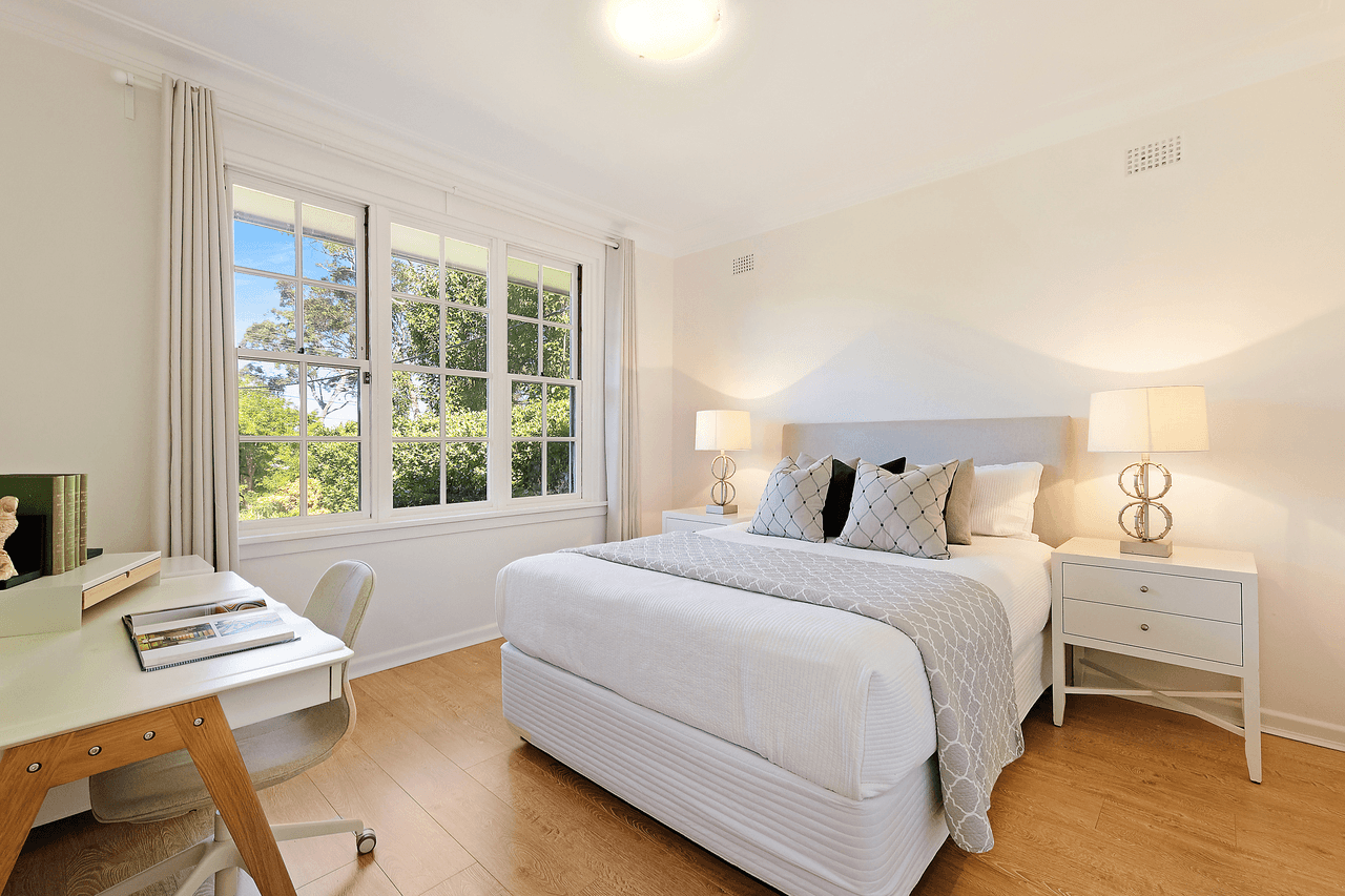 17 Gillian Parade, WEST PYMBLE, NSW 2073