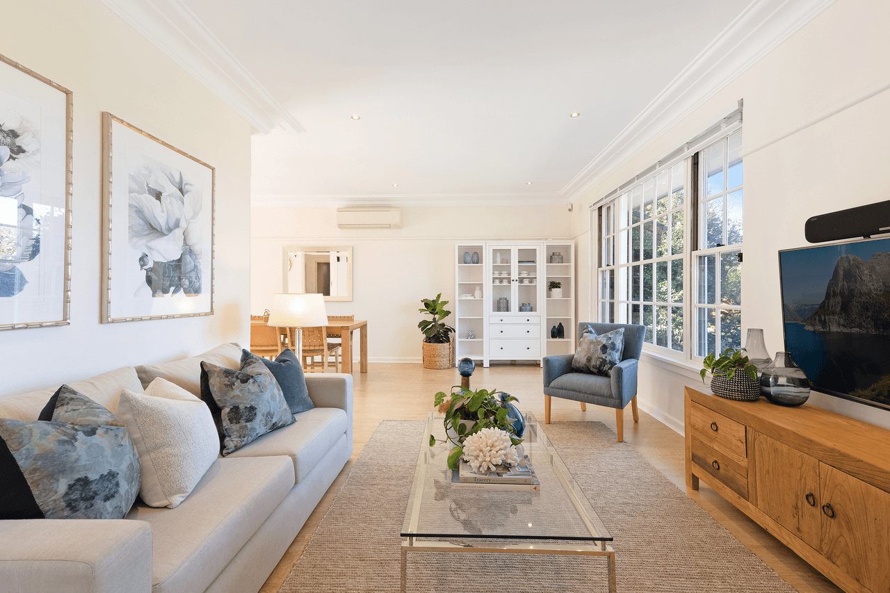 17 Gillian Parade, WEST PYMBLE, NSW 2073