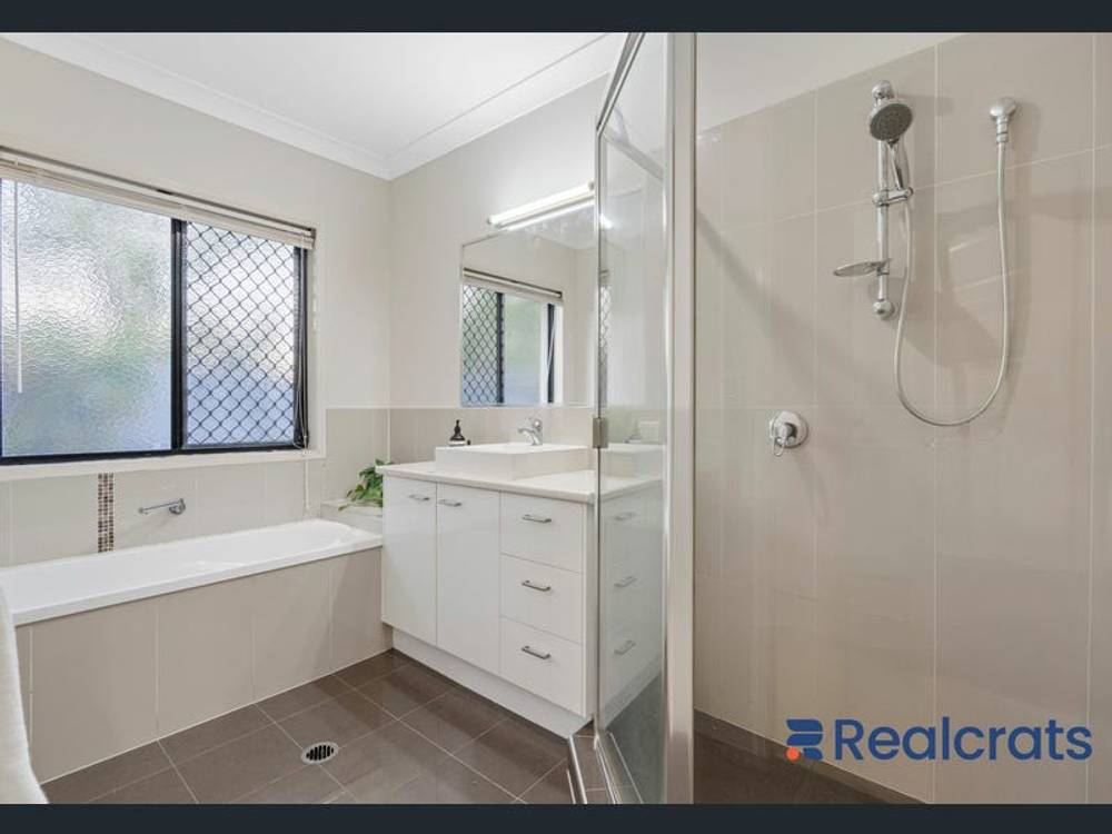 46 Sandalwood Street, Heathwood, QLD 4110