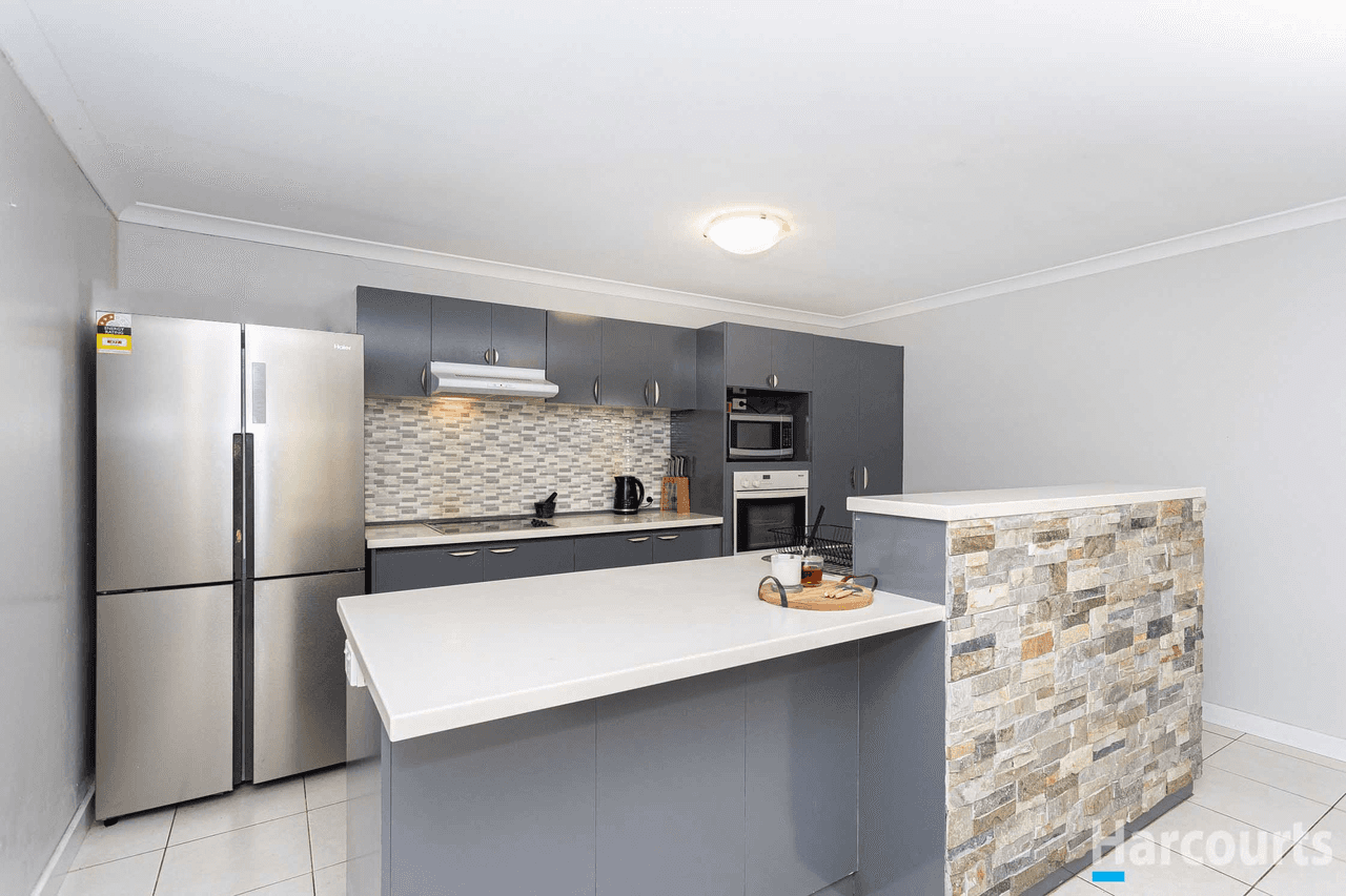 18 Withnell Drive, ELLENBROOK, WA 6069