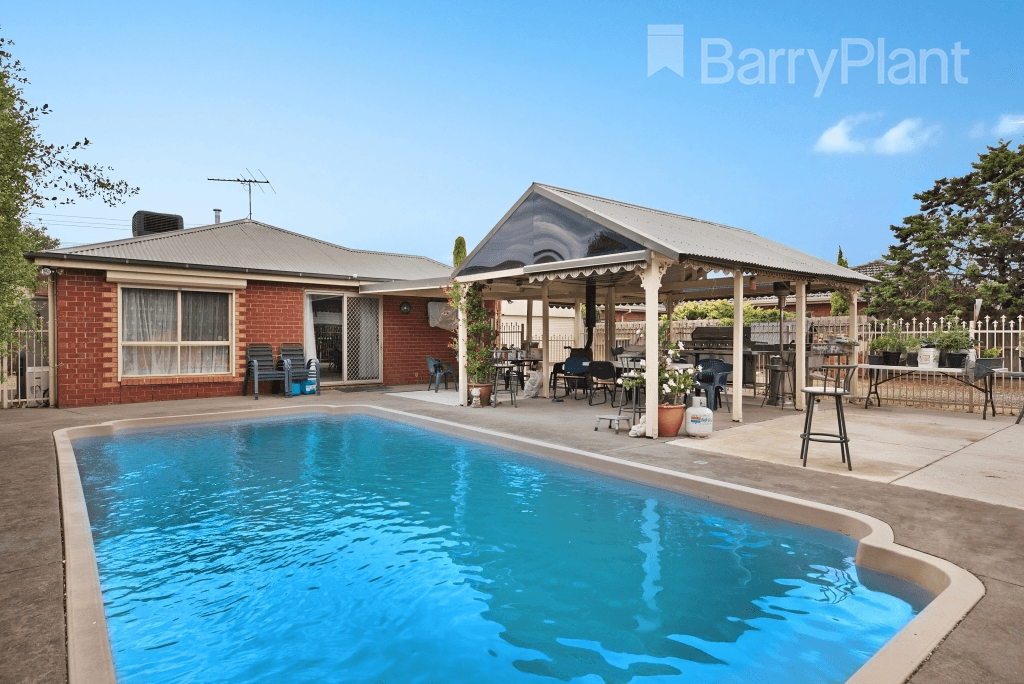 34 Westleigh Drive, WERRIBEE, VIC 3030
