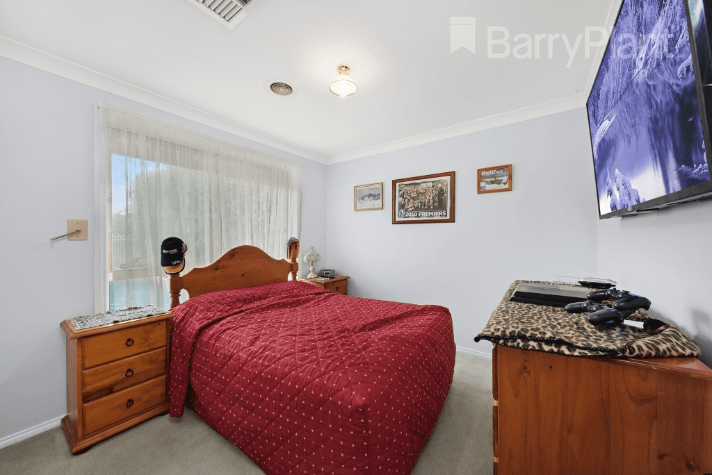 34 Westleigh Drive, WERRIBEE, VIC 3030