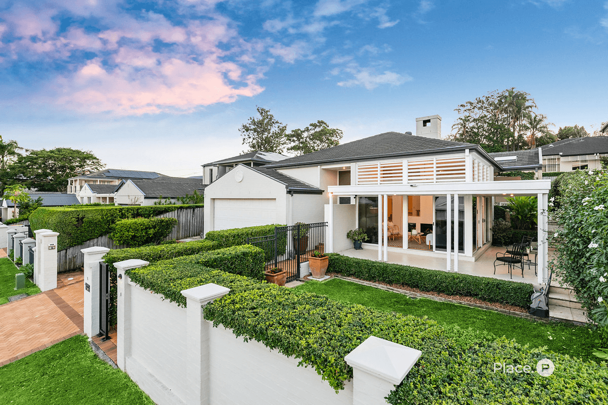 16 Patrick Street, Norman Park, QLD 4170